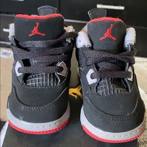 Jordan retro 4